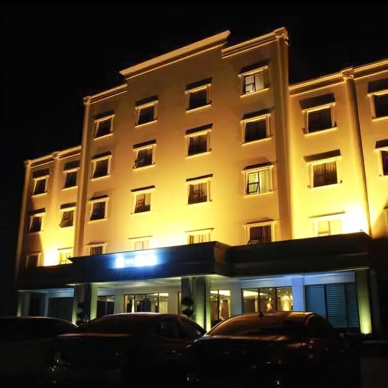 Ba Yi Hotel — фото 1