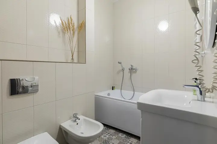 Сярьги: Ohta Park Suite 4 (Охта Парк Сьют 4)