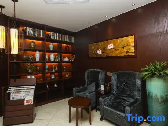 Нанкин: Nanjing Yi Theme Home Hotel (Fuyang Plaza Suning Universal Tianrun Plaza Branch)