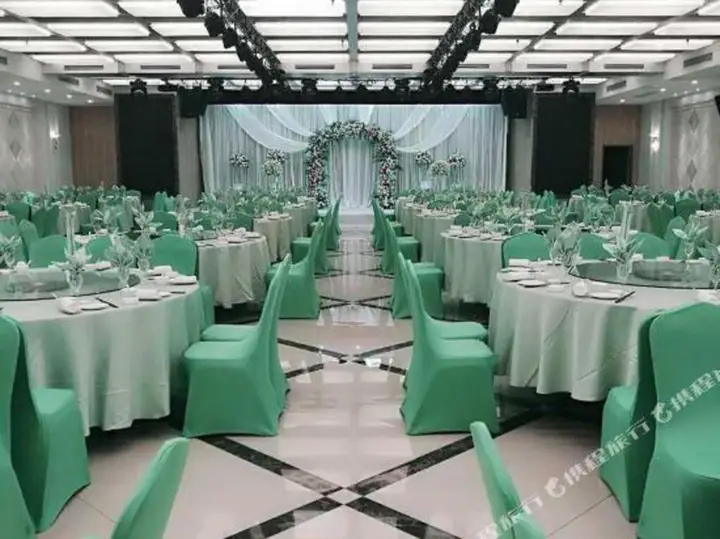 Тайчжоу: New World International Hotel