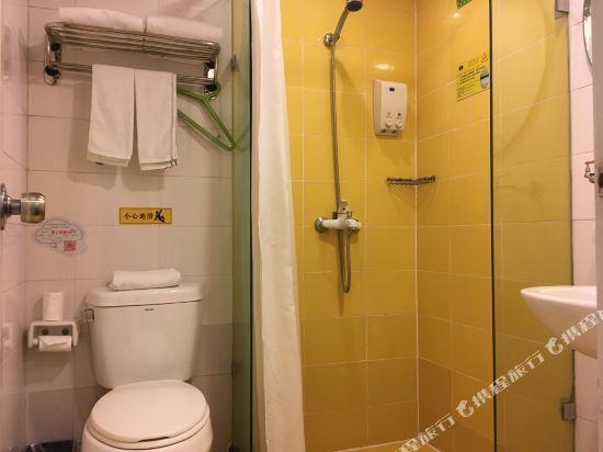 Ухань: Home Inn (Wuhan Wuluo Road Fujiapo Long-distance Passenger Transport Center)