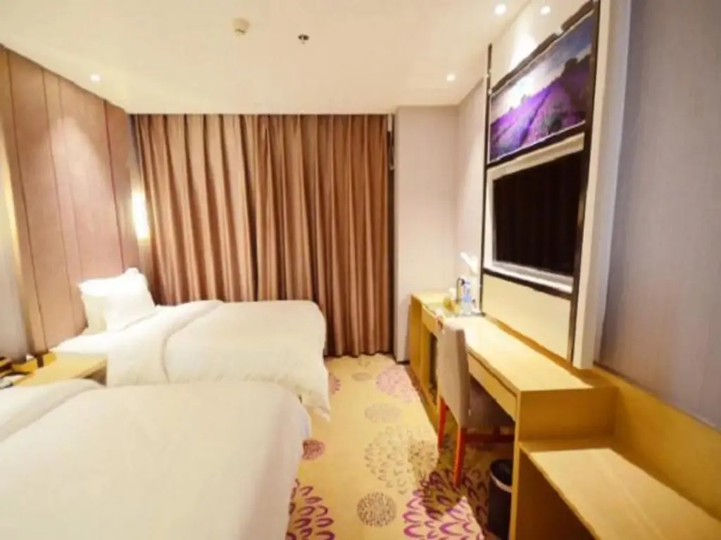 Ухань: Lavande Hotel (Wuhan Nanhu Wal-Mart)