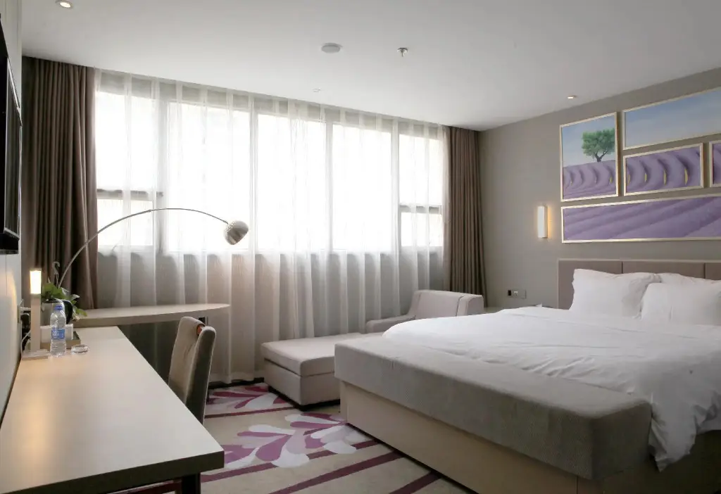 Ухань: Lavande Hotel (Wuhan Nanhu Wal-Mart)