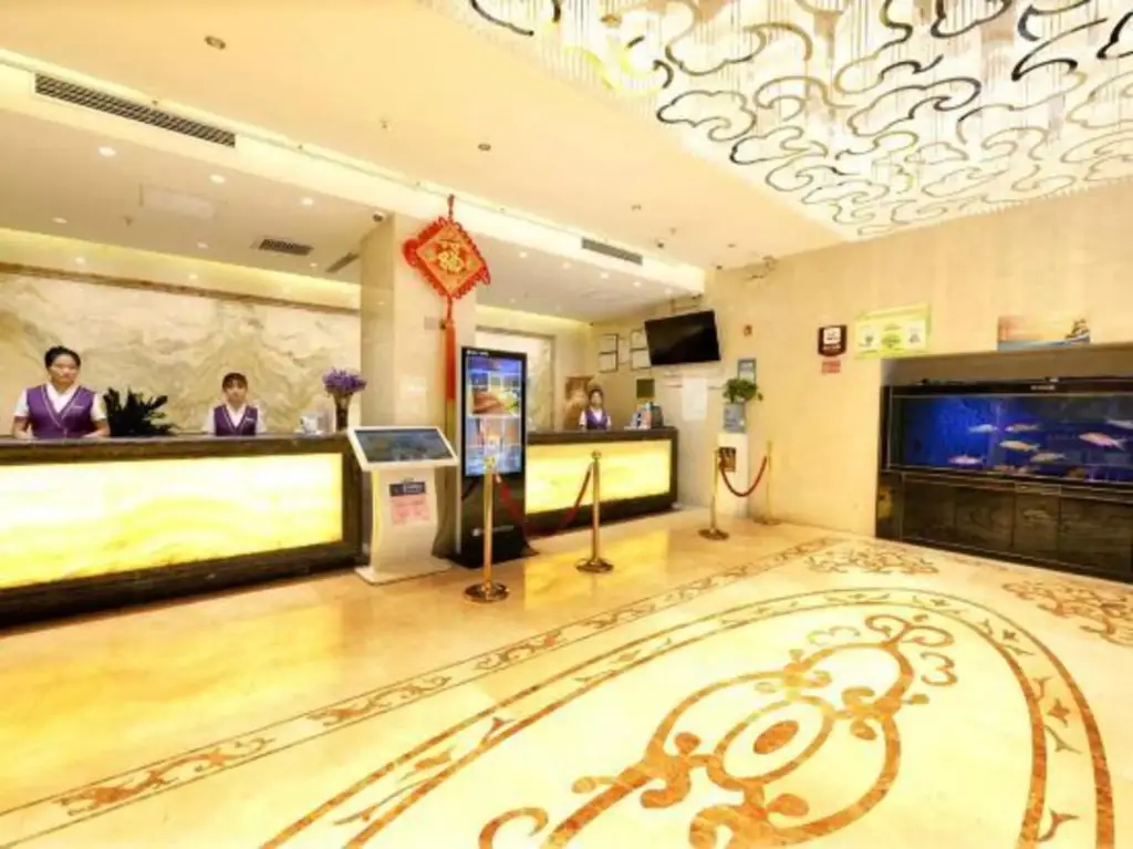 Hongyuan Hotel (Lanzhou Nanguan Night Market) — фото 1