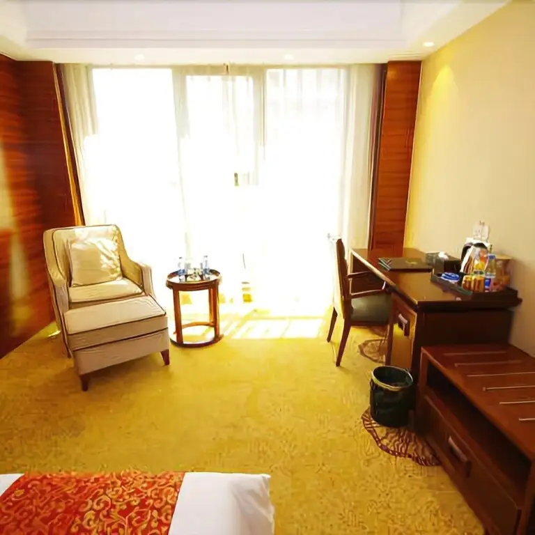 Jun Hao Sunshine Hotel — фото 1