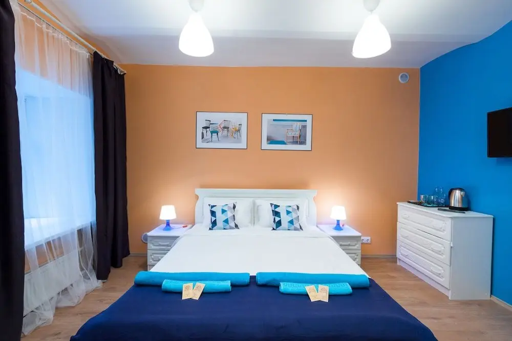 Санкт-Петербург: Mini-hotel 12 stuliev