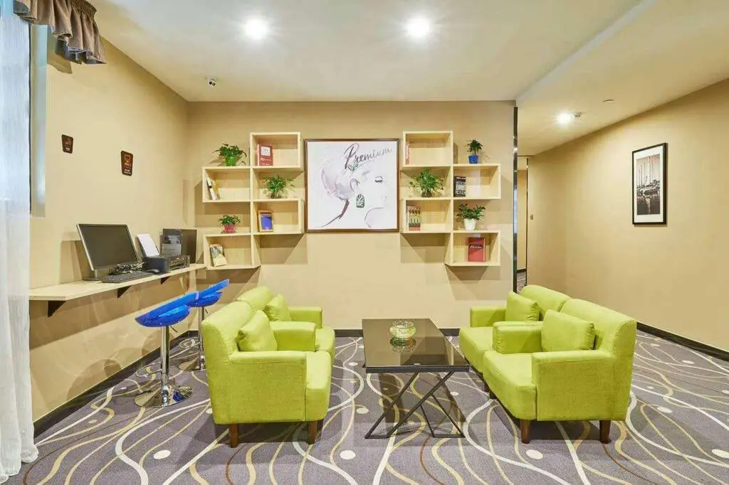 Шэньчжэнь: 7 Days Premium Shenzhen Baoan Pingzhou Subway Station Baoyuan Road Branch