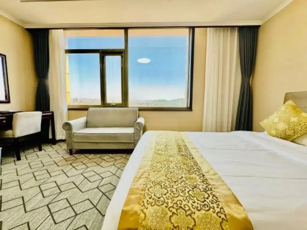 Пекин: Century Sunshine Holiday Hotel
