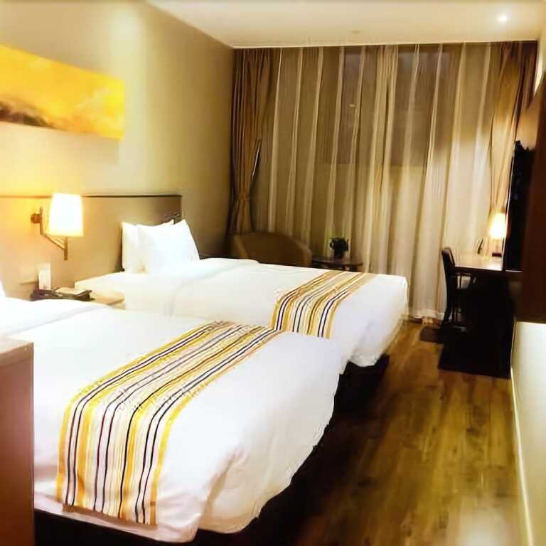 Ханчжоу: Home Inn Plus