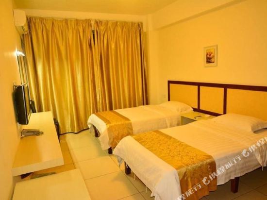 Шанхай: 211 E-sports Hotel (Jinshan City Beach)