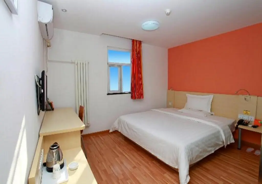 Пекин: 7 Days Inn Beijing Daxing Huangcun Xingzheng Street  Branch