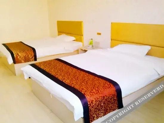 Циндао: Wode Aladdin Hotel (Qingdao Pingdu Tonghe Road)