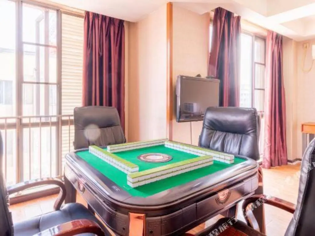 Куньмин: Kunming Shiji Hotel (Kunming Xinluojiwan Branch)