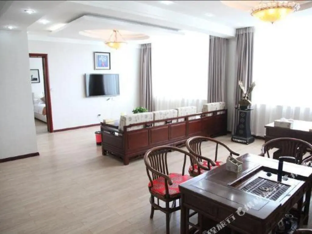 Вэйфан: Silver Hawk Hotel