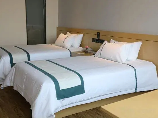 Шанхай: Yingdong Hotel (Shanghai Chongming Bao Town Zhong Road)