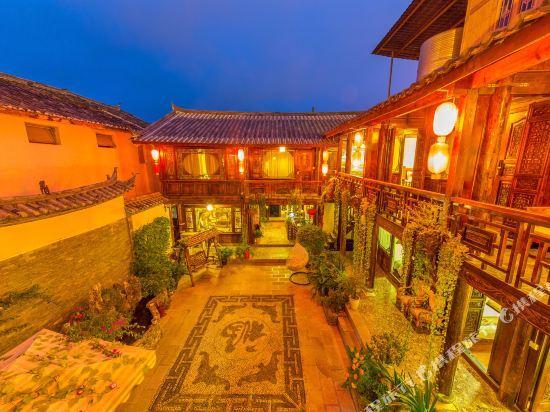 Лицзян: Yue Man Feng Qing Inn