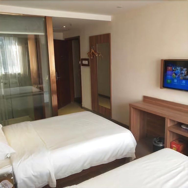 Ухань: Jtour Inn Wuhan Jianghan Road Pedestrian Street