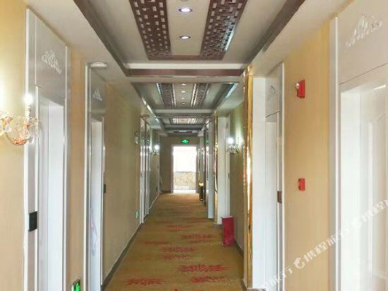 Куньмин: Hengquan Hot Spring Hotel