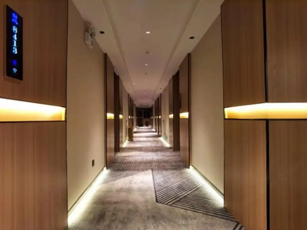 Цзеян: Jieyang Victoria Holiday Business Hotel
