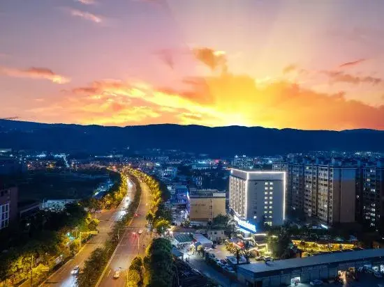 Куньмин: Kunming Panlong Days Inn Selected Wyndham Hotel (Agricultural University Branch)