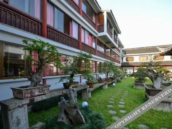 Хучжоу: Floral Hotel ·Xunxi Garden Hotel(Nanxun Ancient Town Branch)
