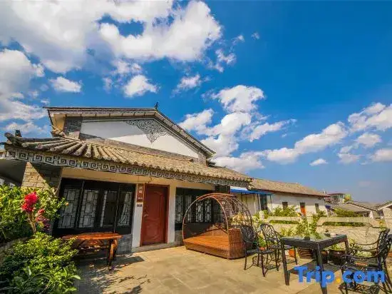 Дали: Floral Hotel Dali Honglongjing Junrui