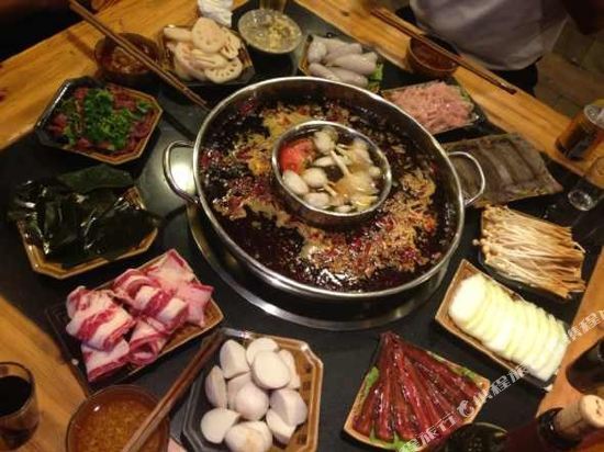 Чунцин: 雅客居酒店
