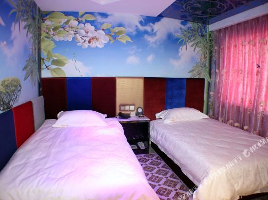 Шанхай: V Tour Hotel