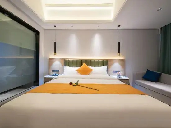 Шэньчжэнь: Huating Lijing Hotel (Pengxin Branch of Shenzhen International Convention and Exhibition Center)