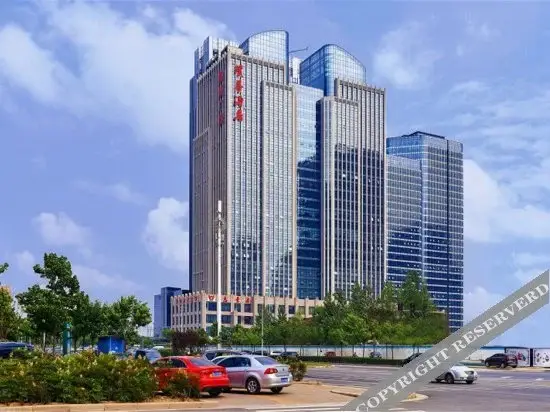 Чжэнчжоу: The Ruihe Hotel (Zhengzhou High-speed Railway Station)