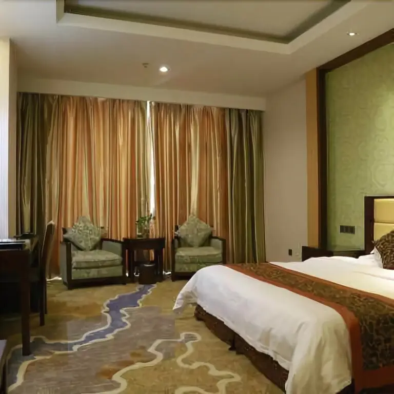 Маоминг: Xincheng International Hotel