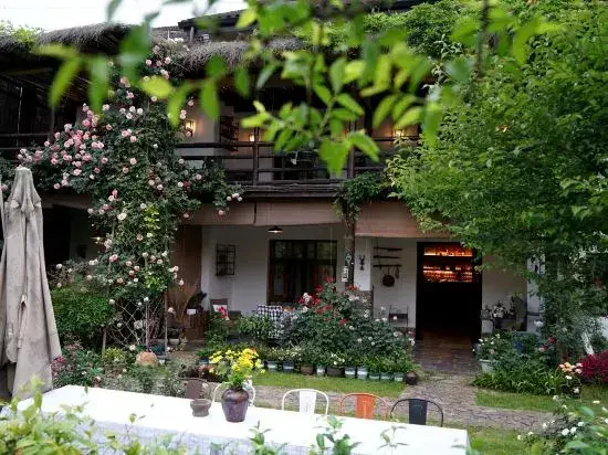 Хучжоу: Moganshan QingmanHouse