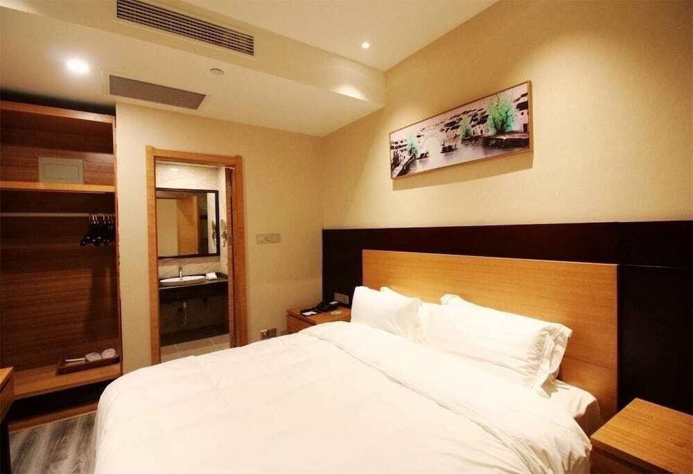 Циндао: Qingdao Airport Fuhua Hotel