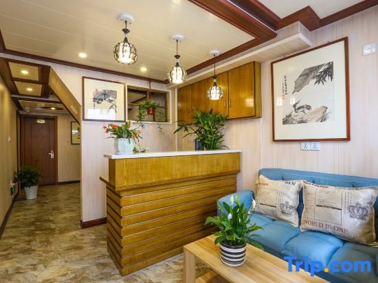 Цзясинь: Boxin Shuishe Wuzhen Boutique Hostel (Dongzha Scenic Spot Branch)