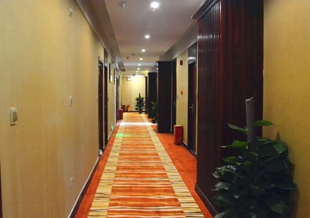 Шэньчжэнь: GreenTree Alliance Shenzhen Baoan Fuyong Bus Station Hotel