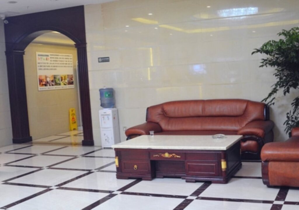 GreenTree Alliance Shenzhen Baoan Fuyong Bus Station Hotel — фото 1