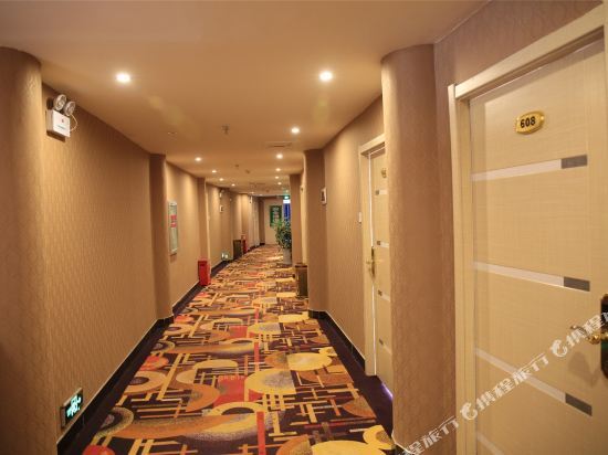Home Inn Huayi Collection Hotel (Luoyang Jixian Baiyun Avenue) — фото 1