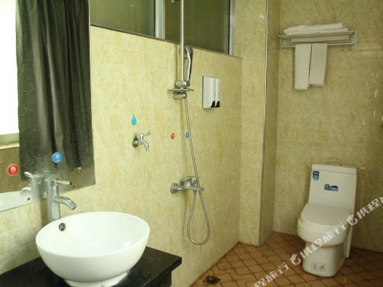 Мейчжу: Honghua Hotel Meixian New City