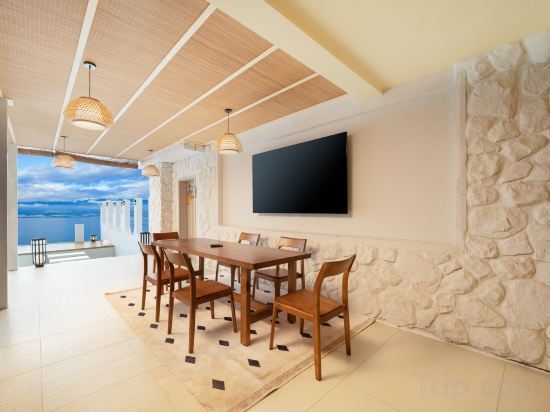 Дали: Yunyi Boutique Lake View Inn
