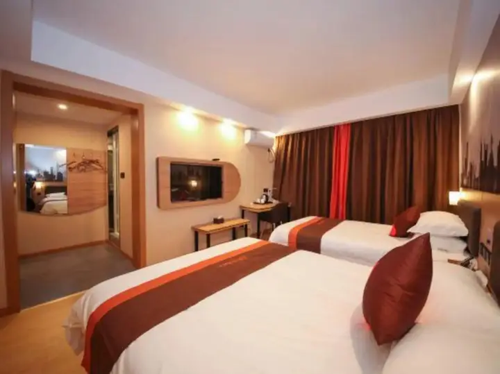 Нинбо: Junyi Chain Hotel (Ningbo Beilun Cinema)