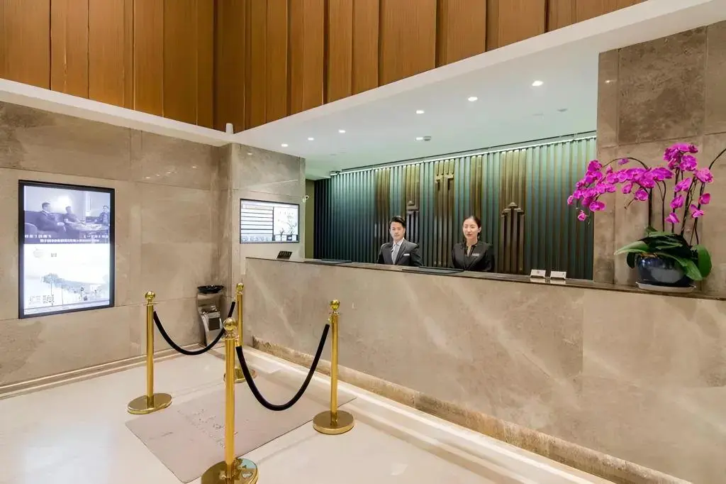 Шанхай: Yitel Hotel (Shanghai Lujiazui Financial District Fangdian Road Subway Station Branch)