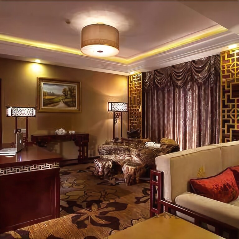 Цзюцюань: Rong Jin Zhou Hai Hotel