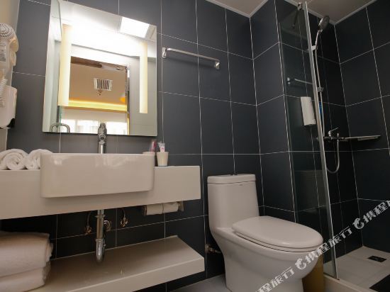 Сиань: HanTing Hotel (Xi'an Fengdong New City Houweizhai Subway Station)