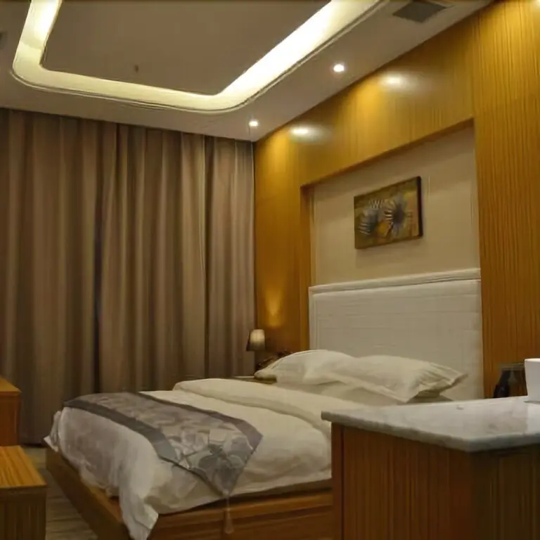 Юэян: Shangsu Qingxiang Hotel (Yueyanglou Pedestrian Street)