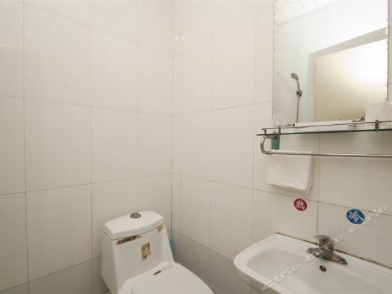 Линьи: Linyi Junfu Guest House