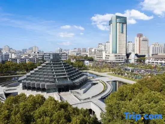 Шаоксинг: Minghui Hotel