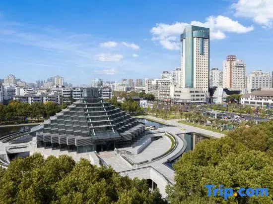 Шаоксинг: Minghui Hotel