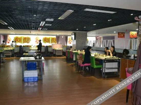 Сяогань: Xinjinshi Fashion Hotel