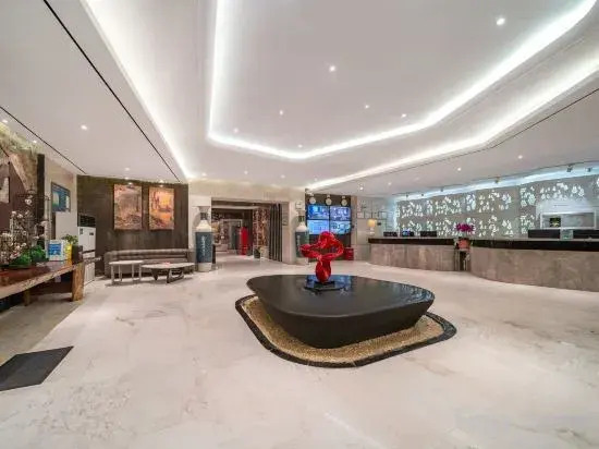 Чжумадянь: Boya Crystal Hotel (Zhumadian High Speed Rail Station Store)