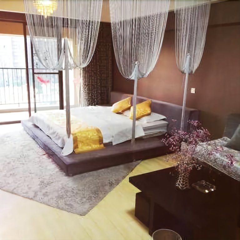 Куньмин: ZhongSheng Hotel (Kunming Dianchi Aegean Shopping Park)